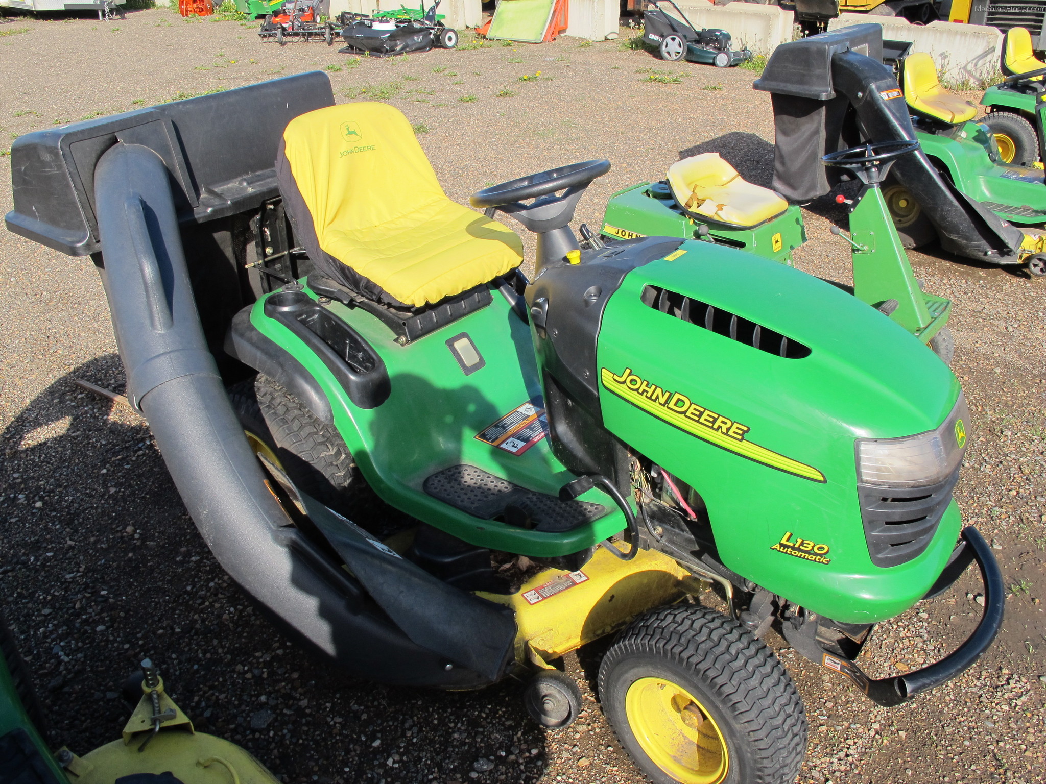 2004 John Deere L130 Lawn & Garden and Commercial Mowing ...